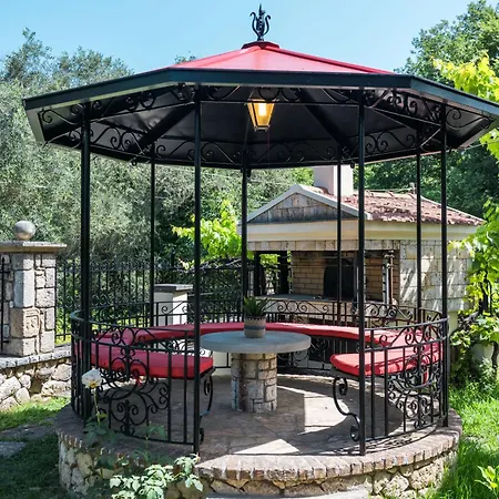 Сasa de vacaciones Le Chateau By Corfuεscapes *