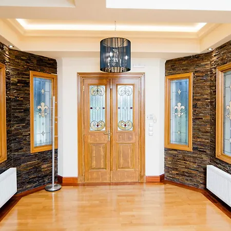 Tatil Evi Le Chateau by CorfuΕscapes Korfu