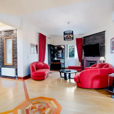 Holiday home Le Chateau by CorfuΕscapes