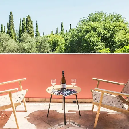 Tatil Evi Le Chateau by CorfuΕscapes *