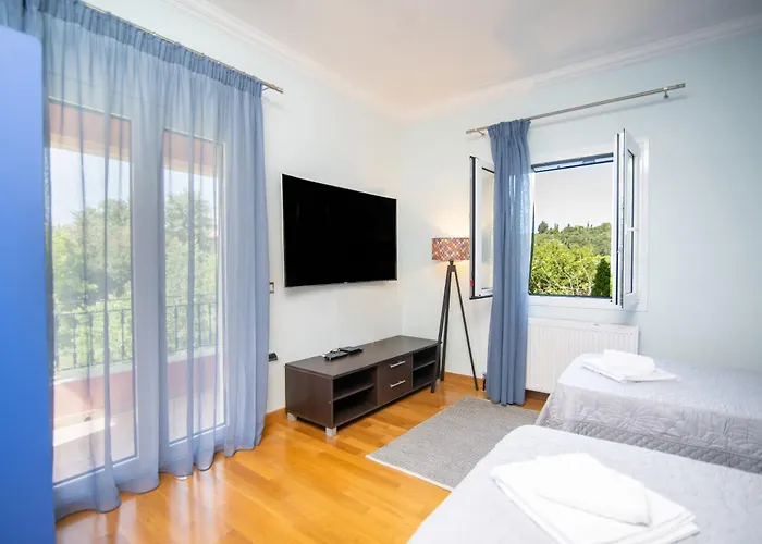 Le Chateau By Corfuεscapes בית נופש