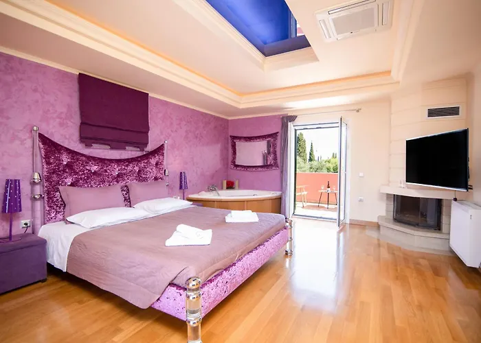 Le Chateau By Corfuεscapes בית נופש *